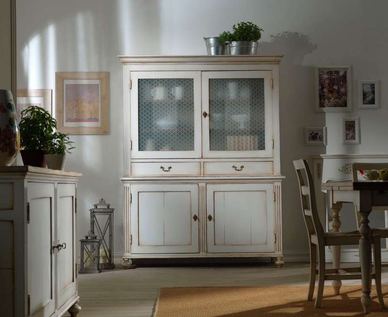 Vetrina con alzata a 4 ante e 2 cassetti