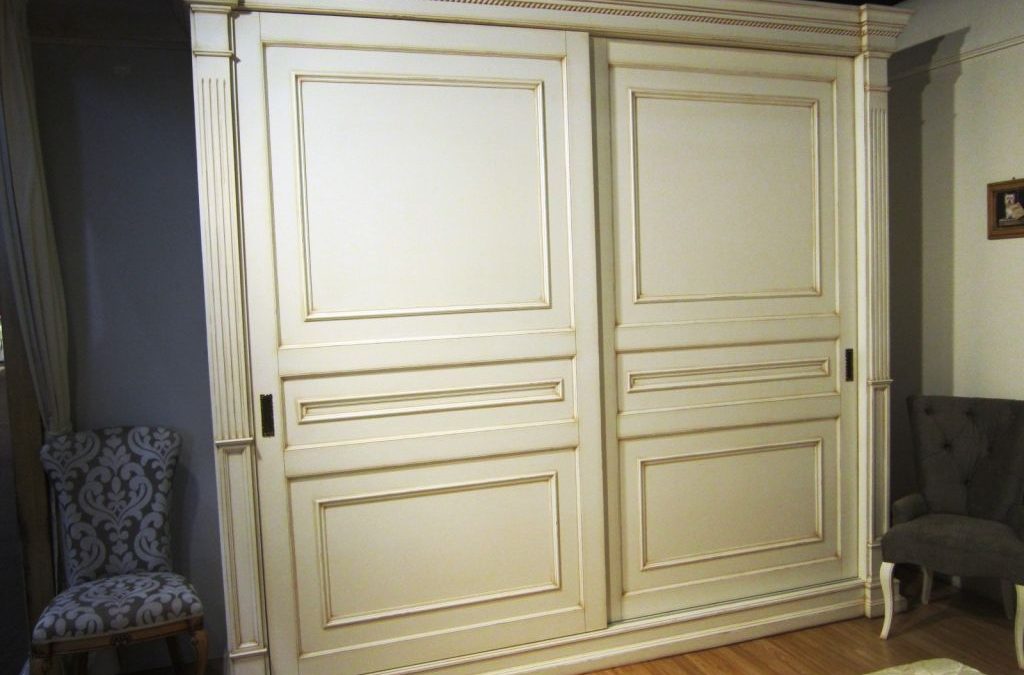 Armadio con 2 porte scorrevoli